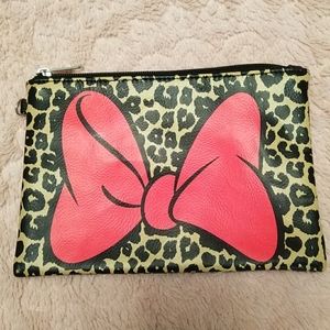 Minnie Mouse Leopard 🐆 Zip Pouch